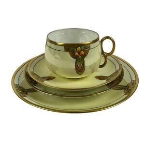 Art Nevo Thomas Bavaria 4 piece Luncheon in Light Sun Yellow & oranges Gold Rim